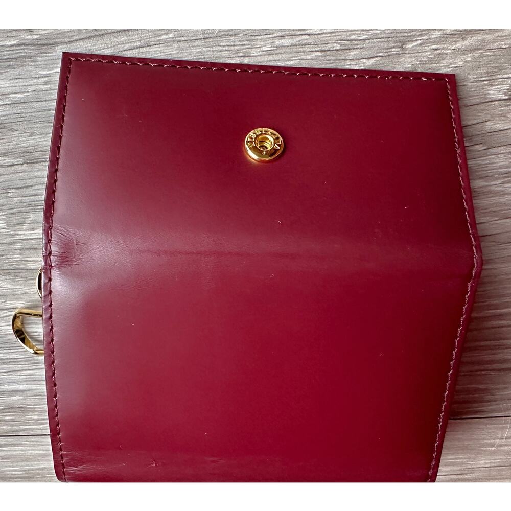 Burberry Burgundy Leather Key  Holder with Nova Check Accents - Picture 12 of 13